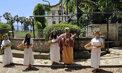 videó